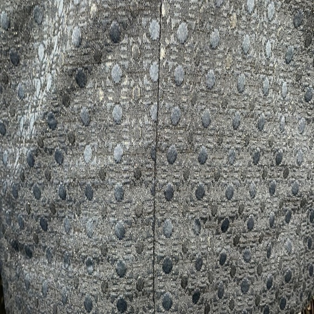 Frenchi | Cropped Navy Blazer - Picture 3 of 9